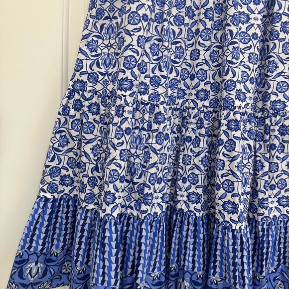 Cara Cara Perfect Summer Blue Floral Women's Skirt - Picture 2 of 3